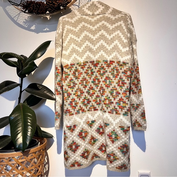 Dreamers Multicolor Patterned Cardigan - Picture 2 of 8